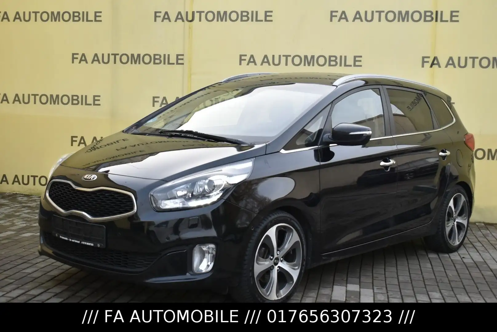 Kia Carens Spirit/7 SITZE/LEDER/XENON/SHZx4/VOLL//// Schwarz - 1