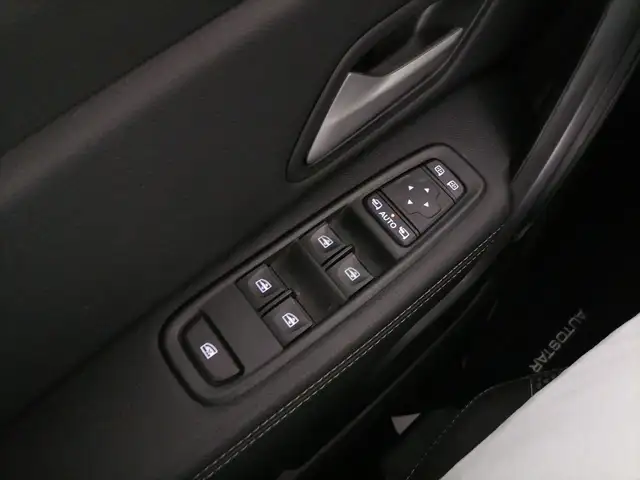 Dacia Duster view 24