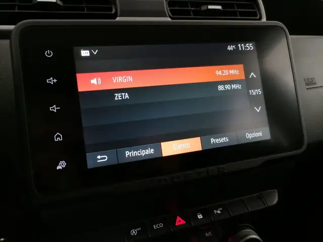 Dacia Duster view 16