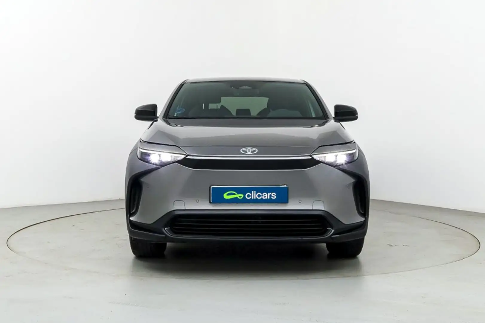 Toyota bZ4X 200E 4X2 Advance Gris - 2