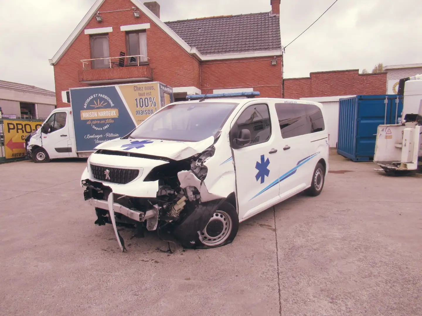 Peugeot Expert Ambulance Wit - 2