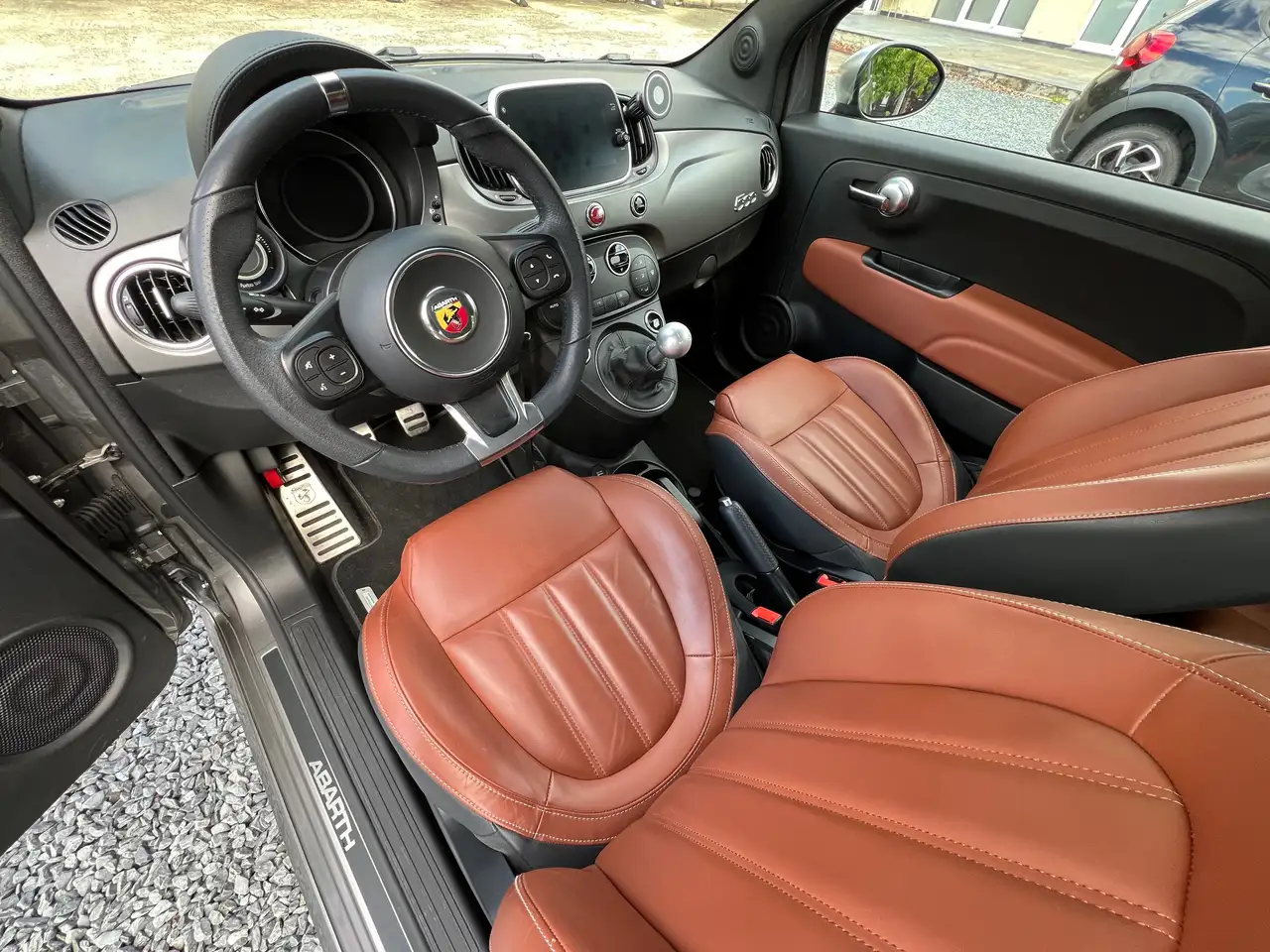 Abarth 595 2021 — фото 8