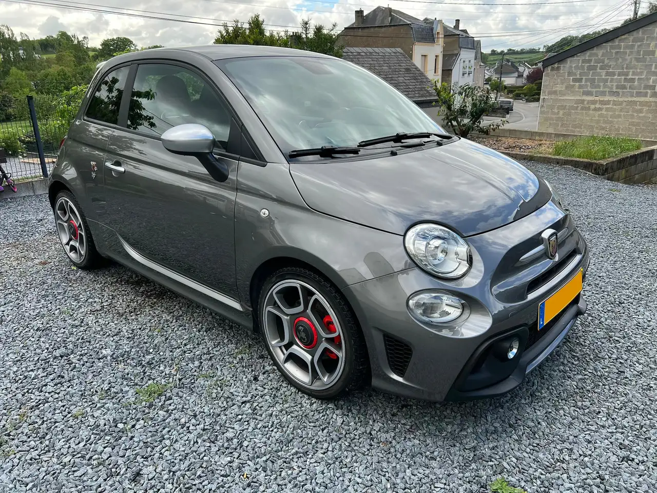 Abarth 595 2021