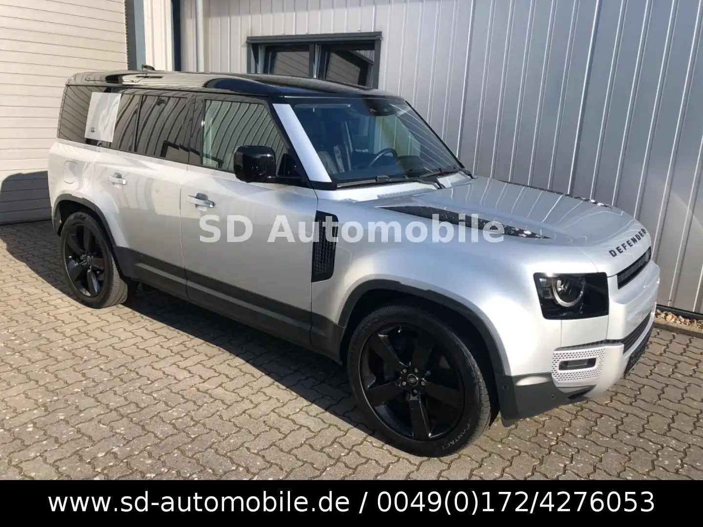 Land Rover Defender 110 SE D240 BLACK PACK +PREMIUM + 22" Ezüst - 1