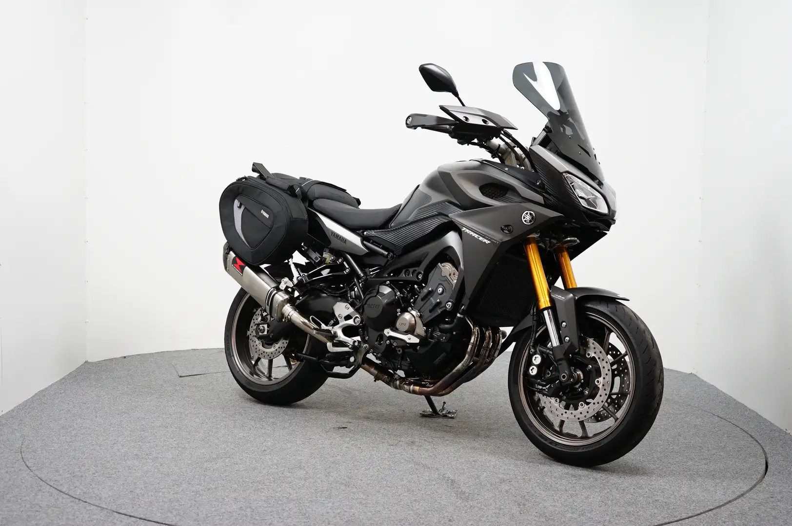 Yamaha Tracer 900 ABS: GERESERVEERD RD Gris - 2