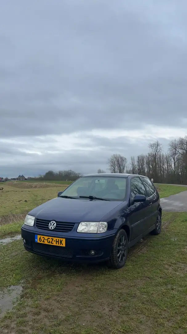 Volkswagen Polo Comfortline - 1