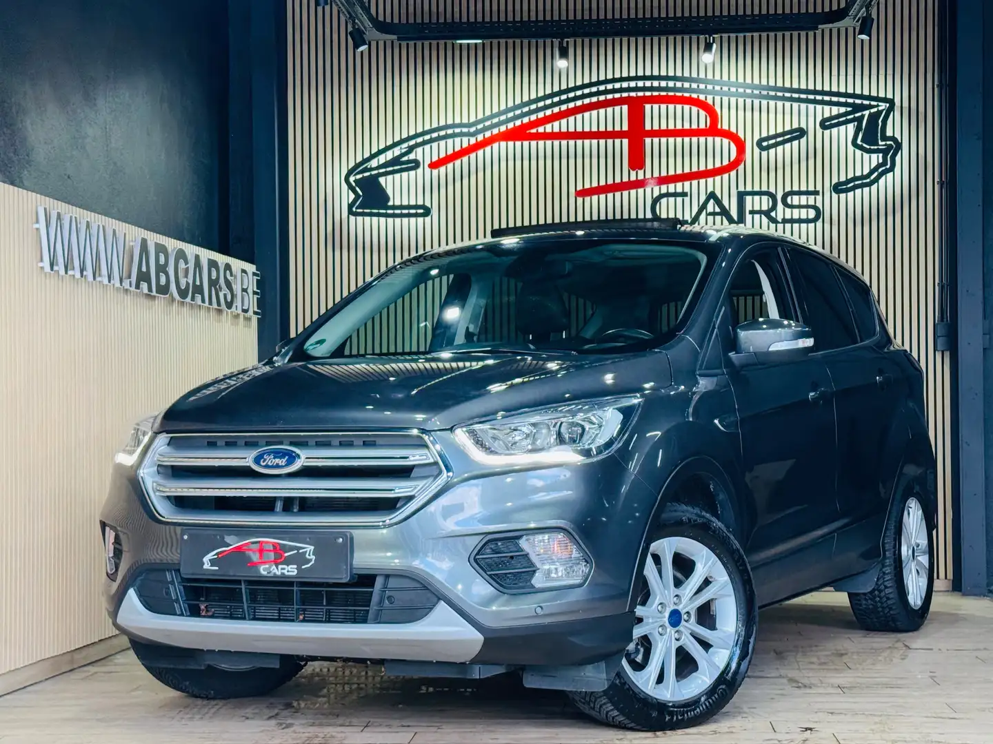 Ford Kuga 1.5 * SPORT * GARANTIE 12 MOIS * 1ER PROP * Grigio - 1