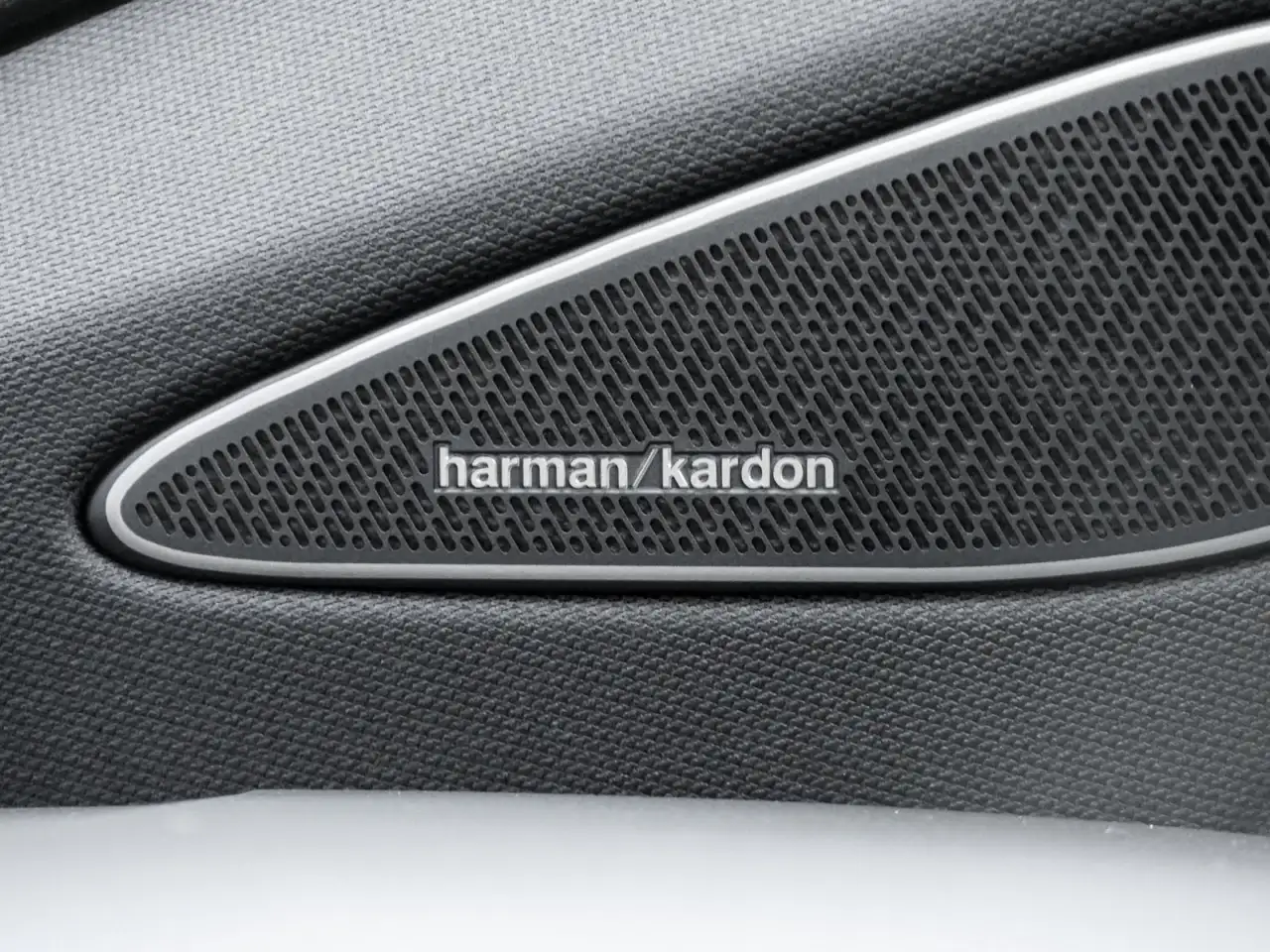 Volkswagen ID.7 GTX DCC Keyless 20" HarmanKardon IQ.Light 10