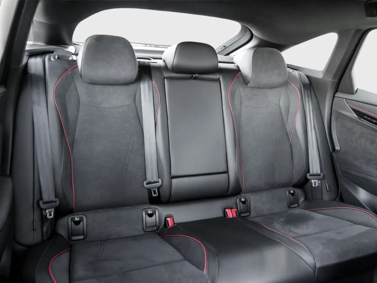 Volkswagen ID.7 GTX DCC Keyless 20" HarmanKardon IQ.Light 4