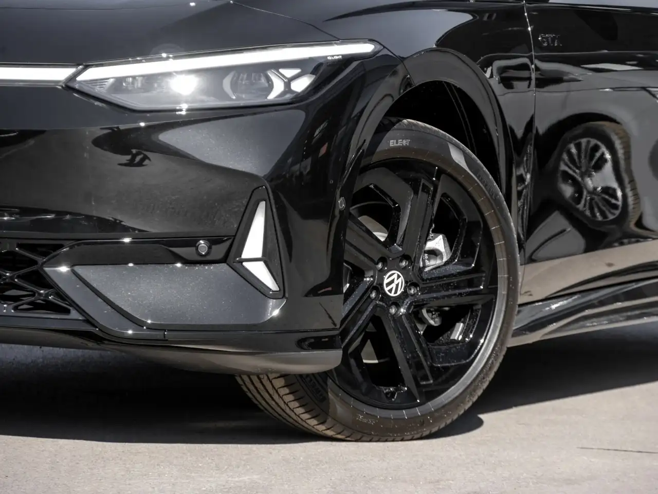 Volkswagen ID.7 GTX DCC Keyless 20" HarmanKardon IQ.Light 5