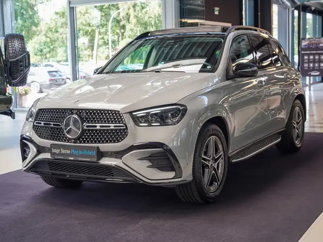 Mercedes-Benz GLE view 8