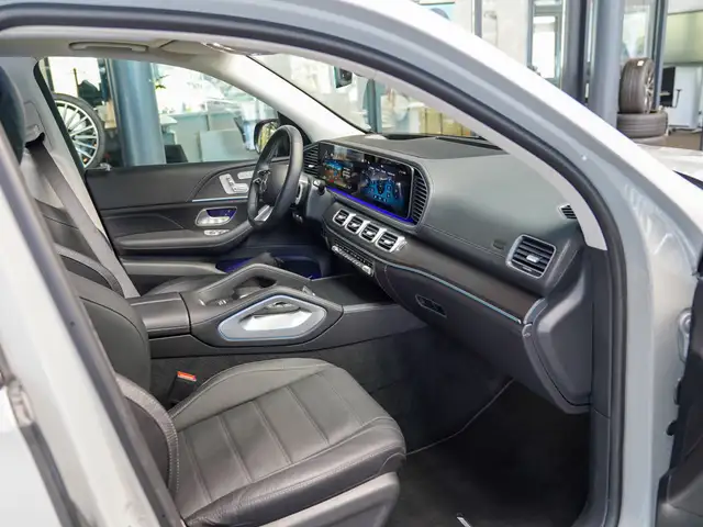Mercedes-Benz GLE view 10