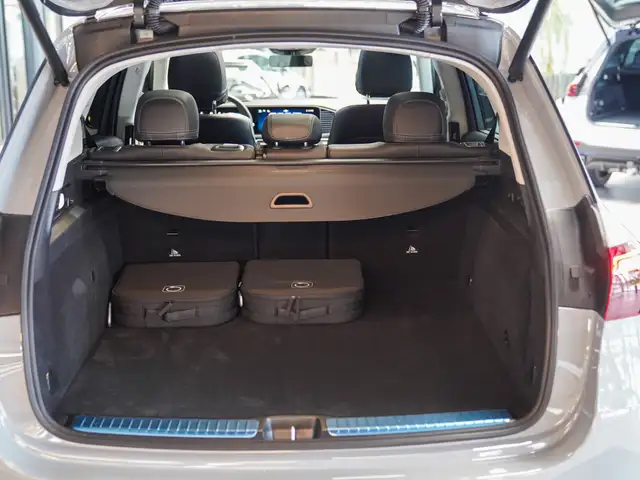 Mercedes-Benz GLE view 5