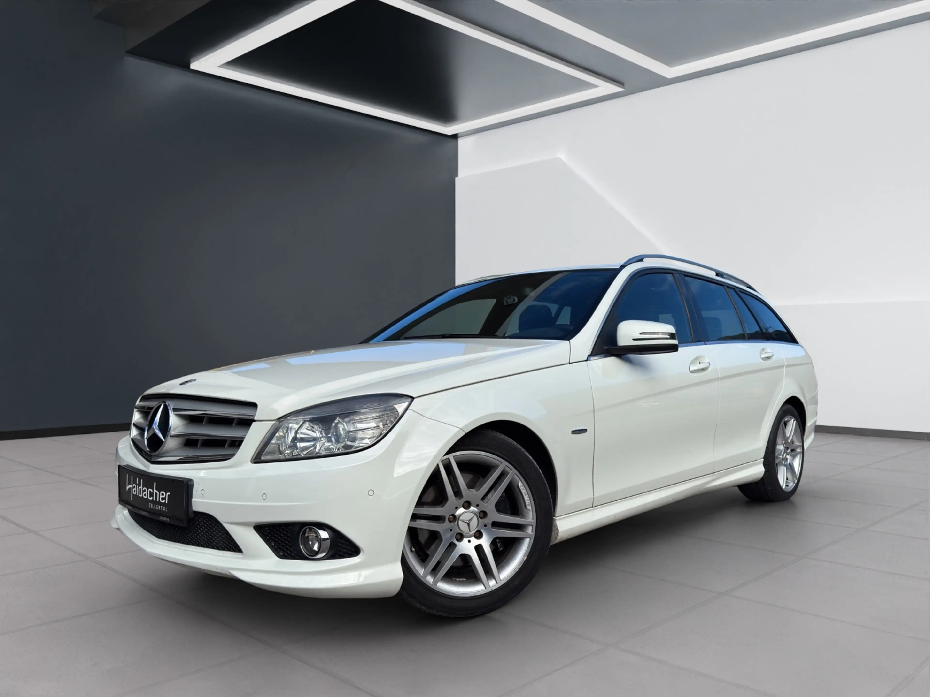 Mercedes-Benz C 320 T Avant. Sp. AMG 4MATIC A-Edi.CDI Aut. — photo 2