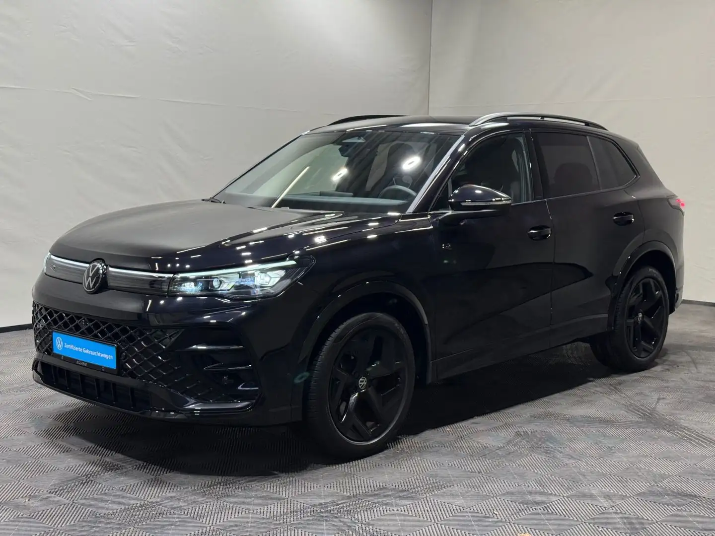 Volkswagen Tiguan R-Line 2.0 TDI DSG | MATRIX NAVI 360° ACC Schwarz - 2