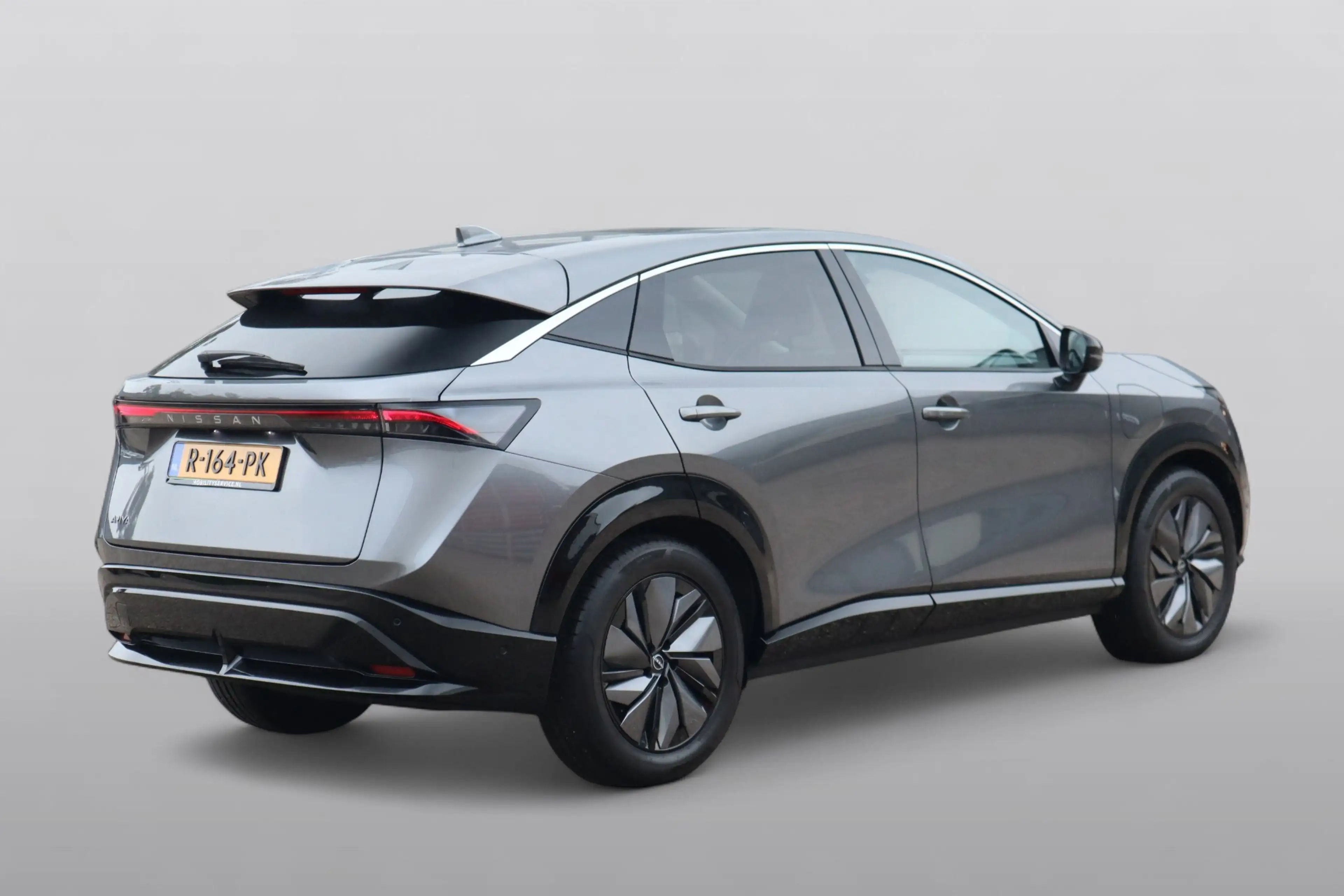 Nissan Ariya Evolve 91 kWh SOH98% Wpomp CarPlay Pano Leder LED — photo 3