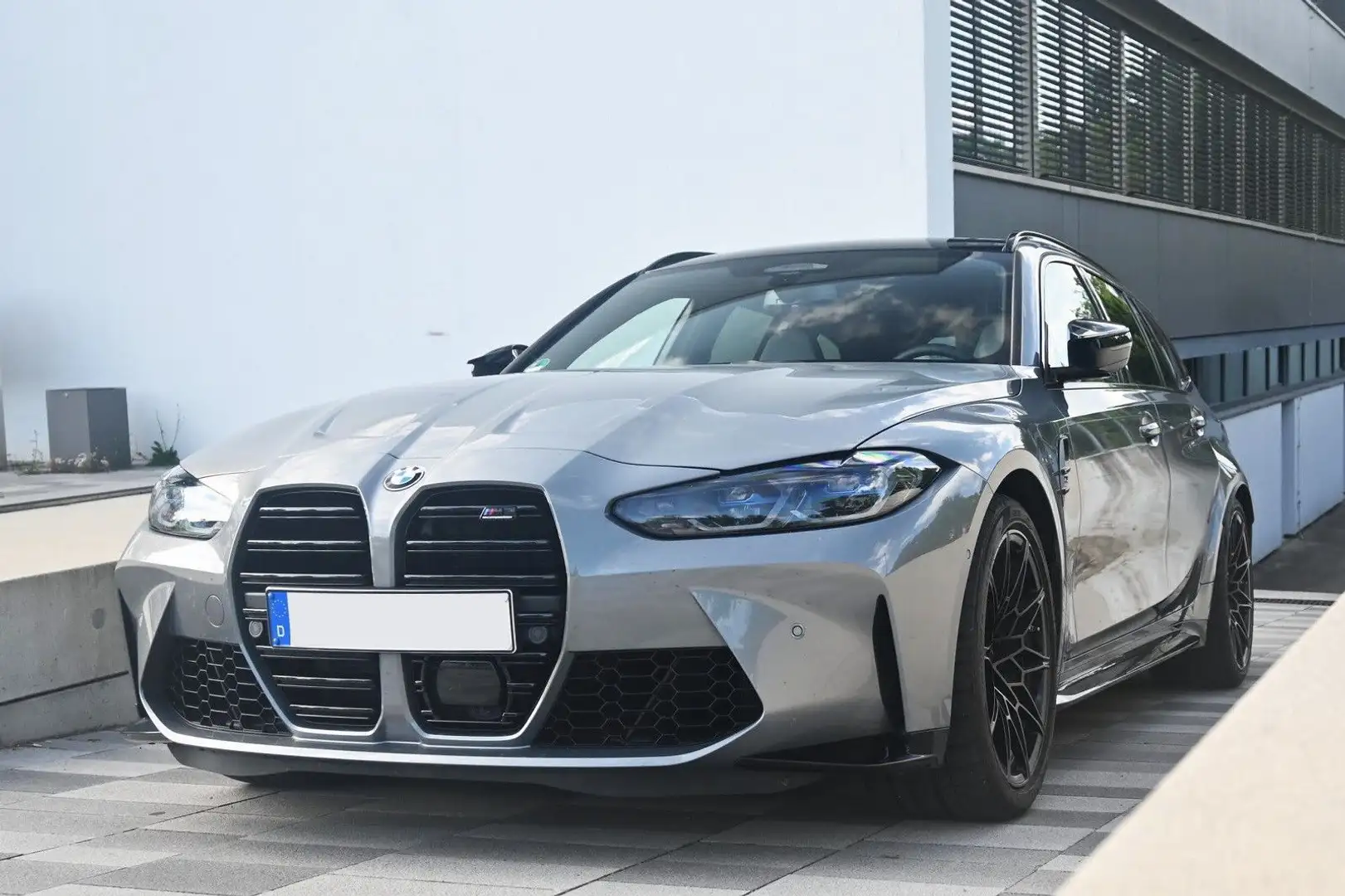 BMW M3 Touring xDrive Competition | D-Fzg | 1. Hand Grau - 1