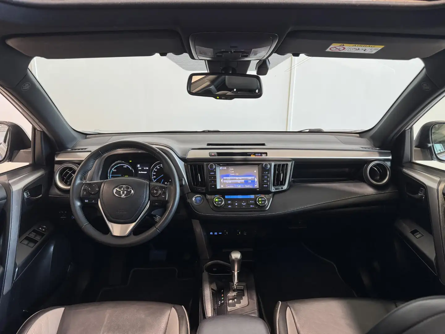 Toyota RAV 4 2.5 Hybrid Black Edition | Dealeronderhouden | Sch Grijs - 2