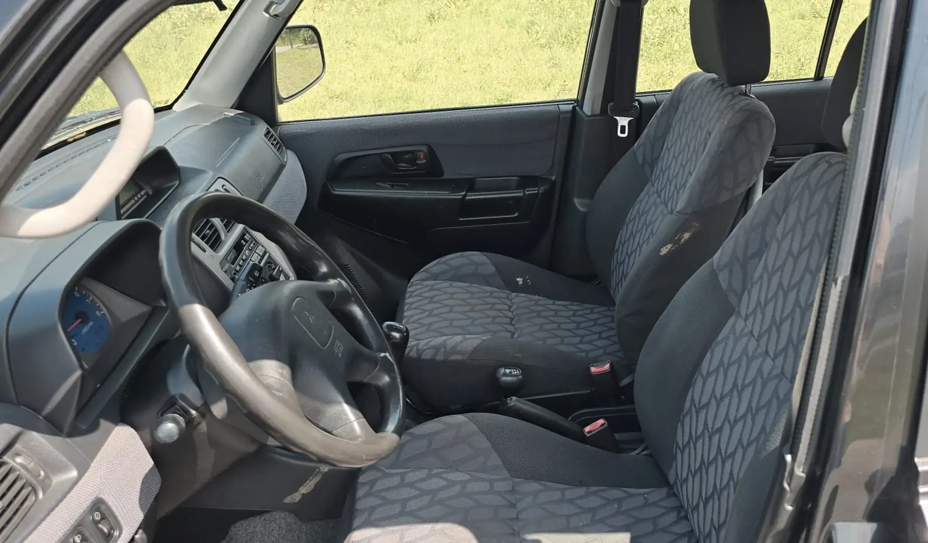 Mitsubishi Pajero Pinin 2.0i 16v GDi GLX - 2