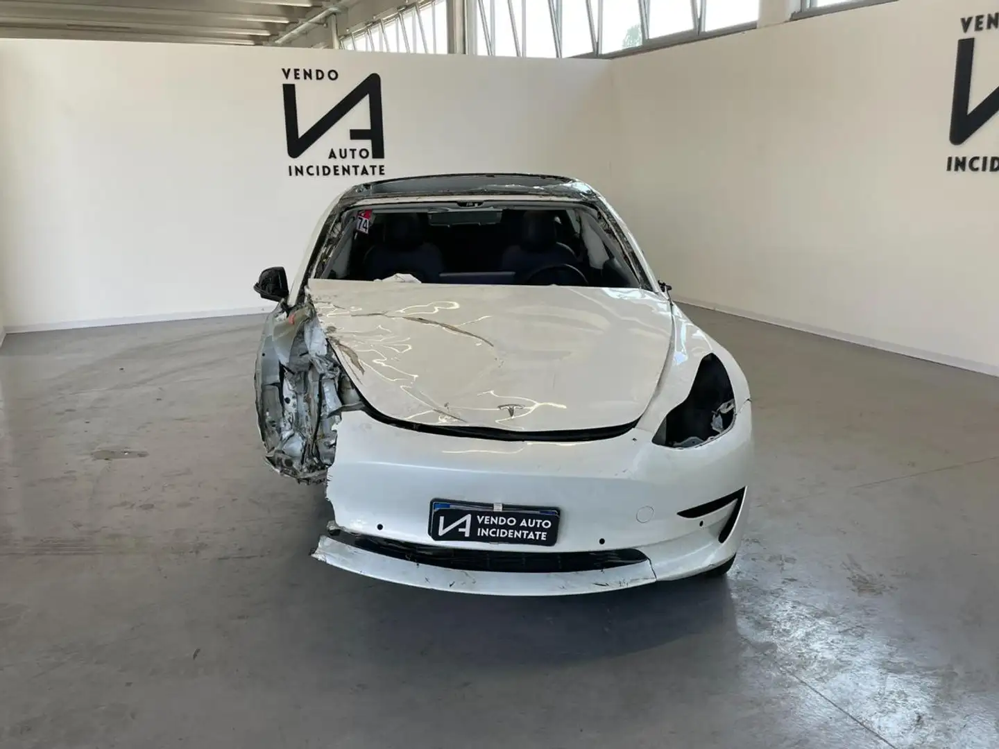 Tesla Model 3 LONG RANGE DUAL MOTOR 498CV AWD Bianco - 2