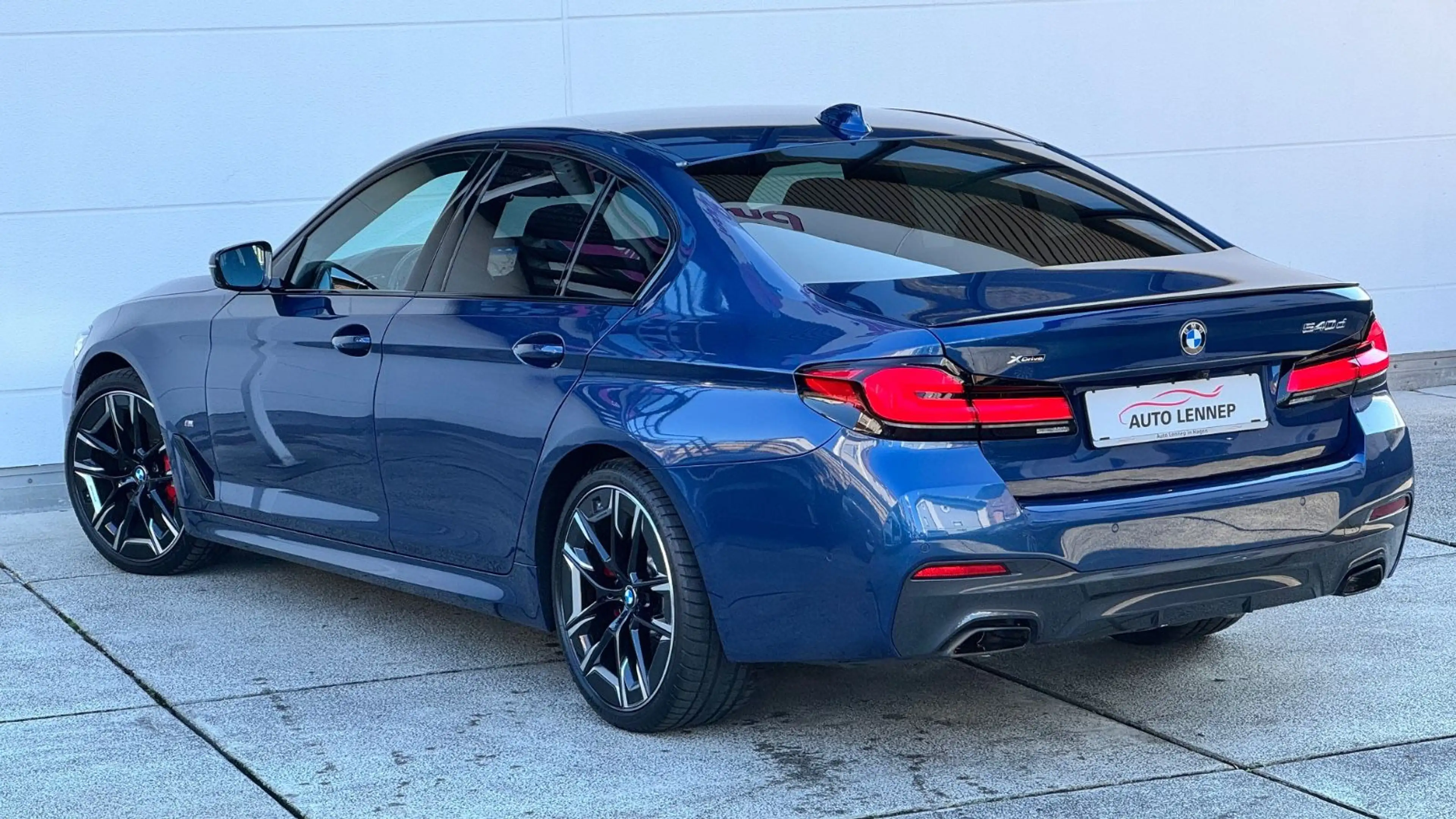BMW 540 d xDrive M Sport*M-Sitze*Laser*Individual*20 — photo 9