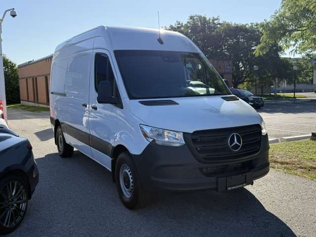 2022 Mercedes-Benz Sprinter Cargo Van