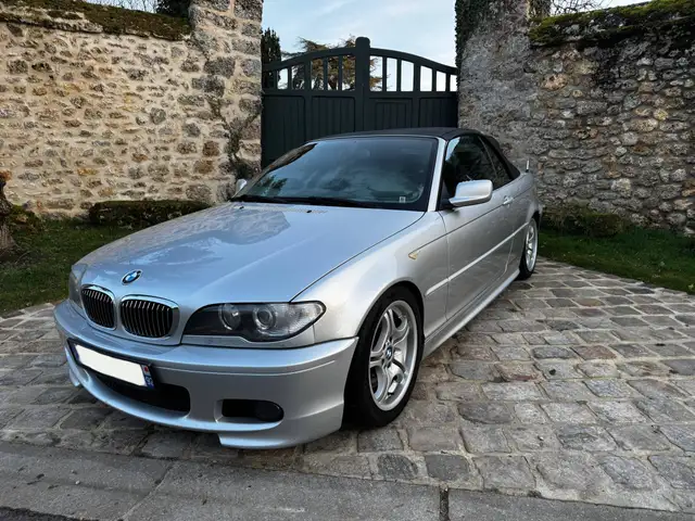 BMW 330 Cabriolet 330Ci Pack M 2