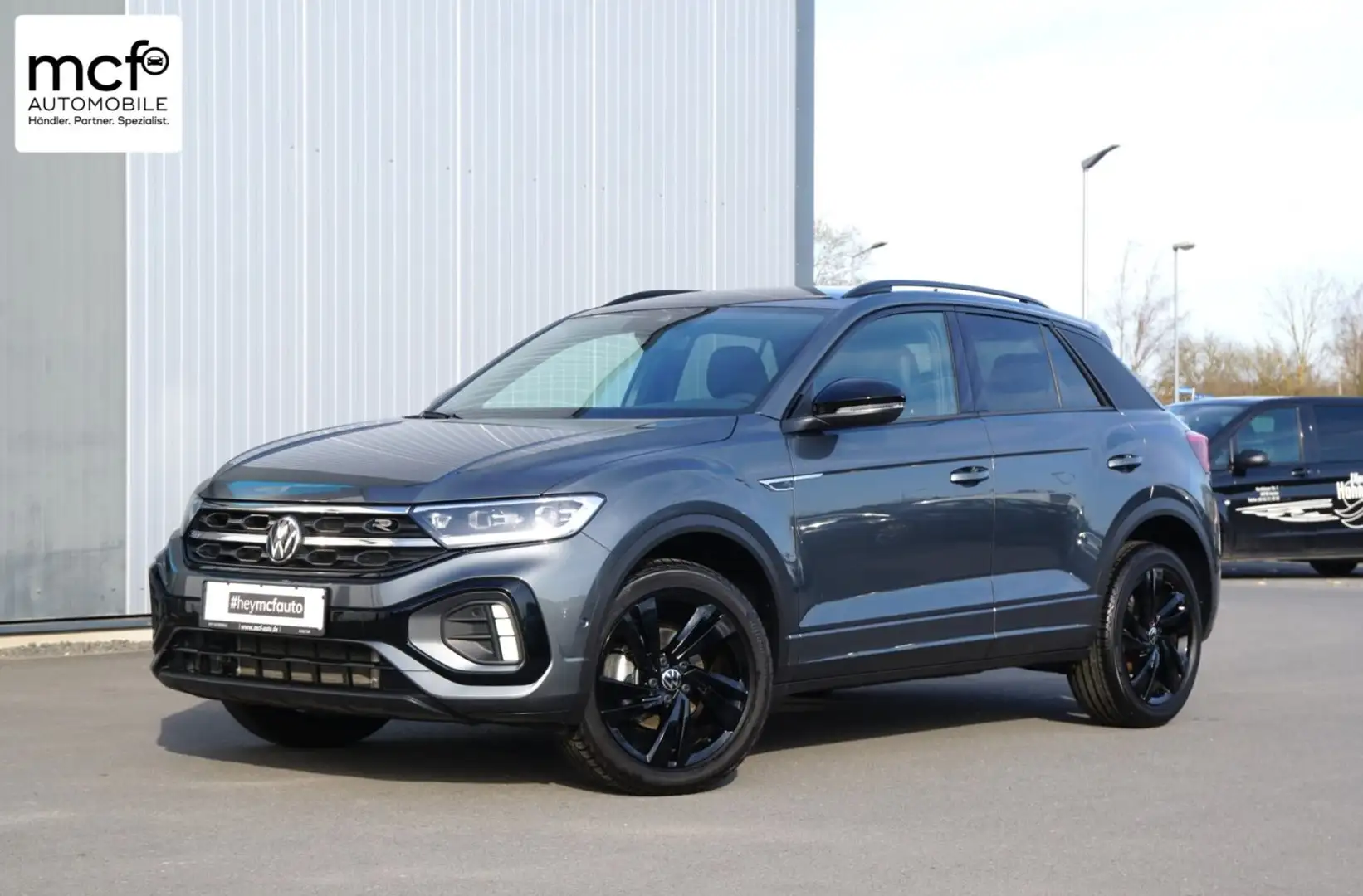 Volkswagen T-Roc 1.5 TSI DSG R-Line Black Style *IQ.DRIVE* Gris - 1
