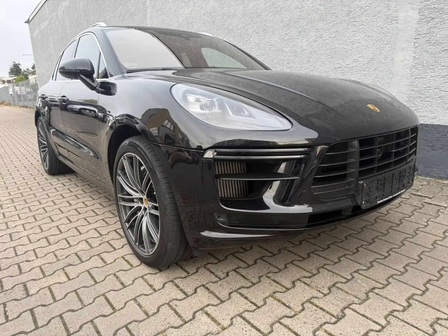 Porsche Macan Turbo/Chrono/SAGA/Bose/Pano/RFK/18-Wege Schwarz - 1