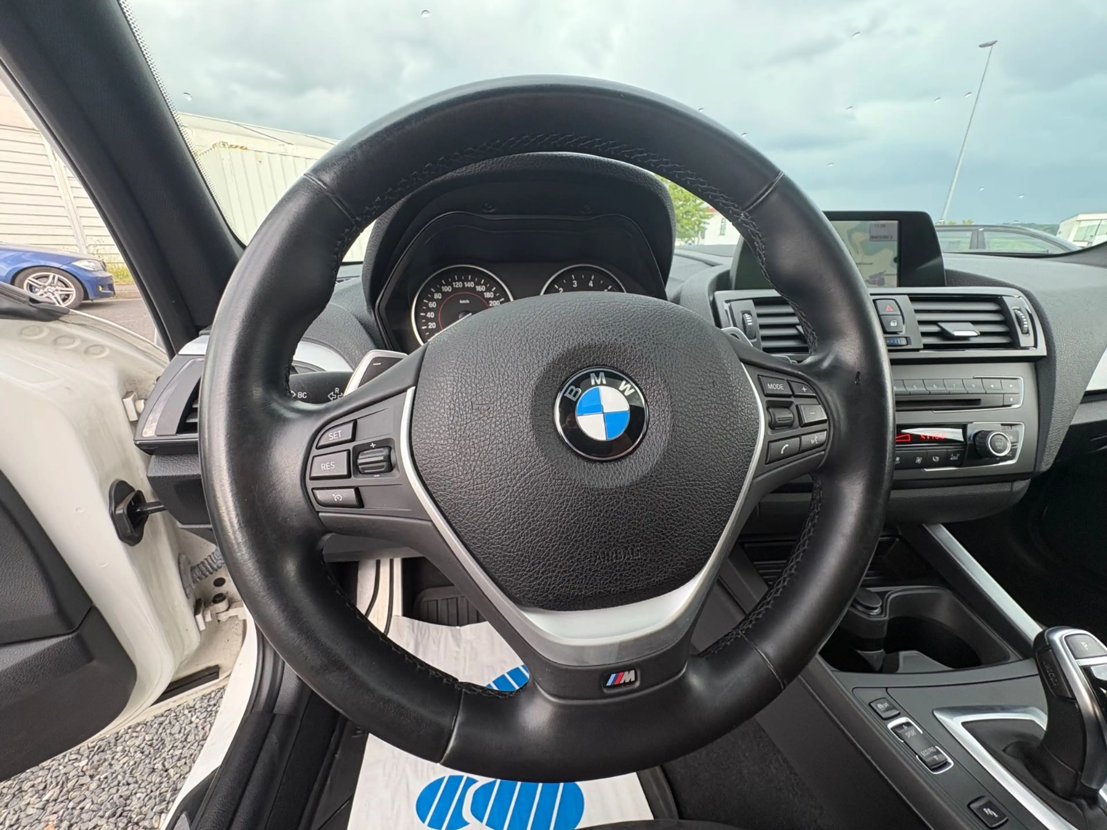 BMW 135 iX Schiebedach Alcantara Xenon noOPF — photo 13