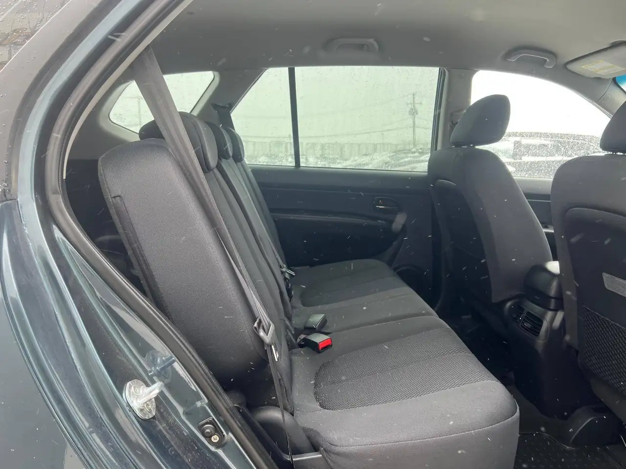 Kia Rondo снимка Kia Rondo