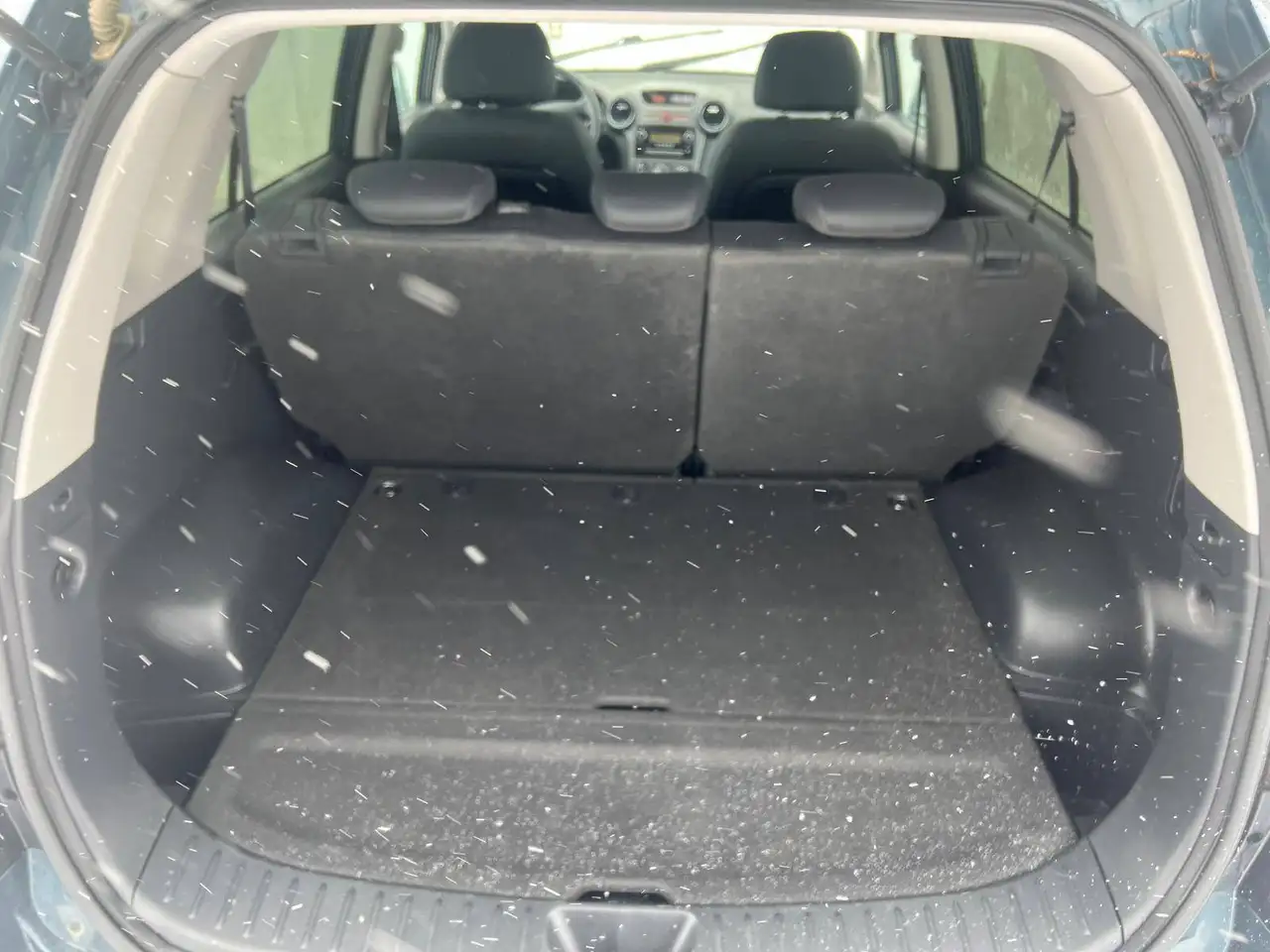 Kia Rondo снимка Kia Rondo