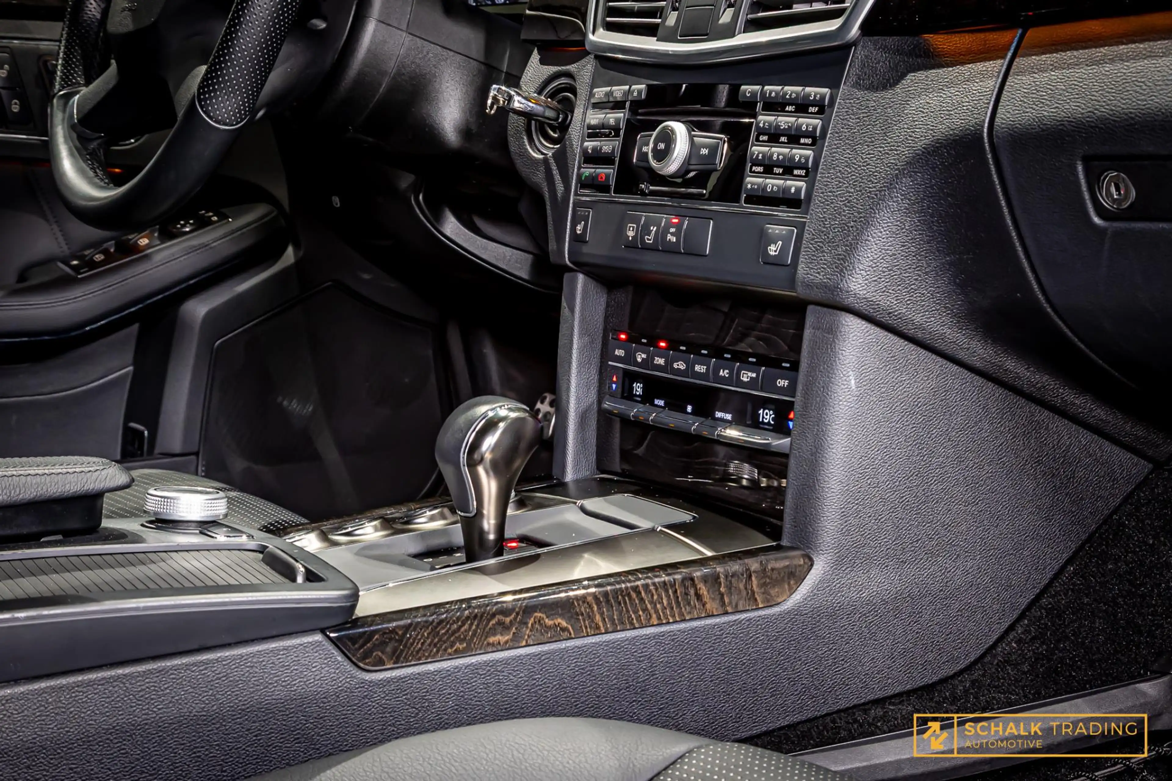 Mercedes-Benz E 63 AMG 63|H&K|Cam|E-stoel|Youngtimer — photo 23