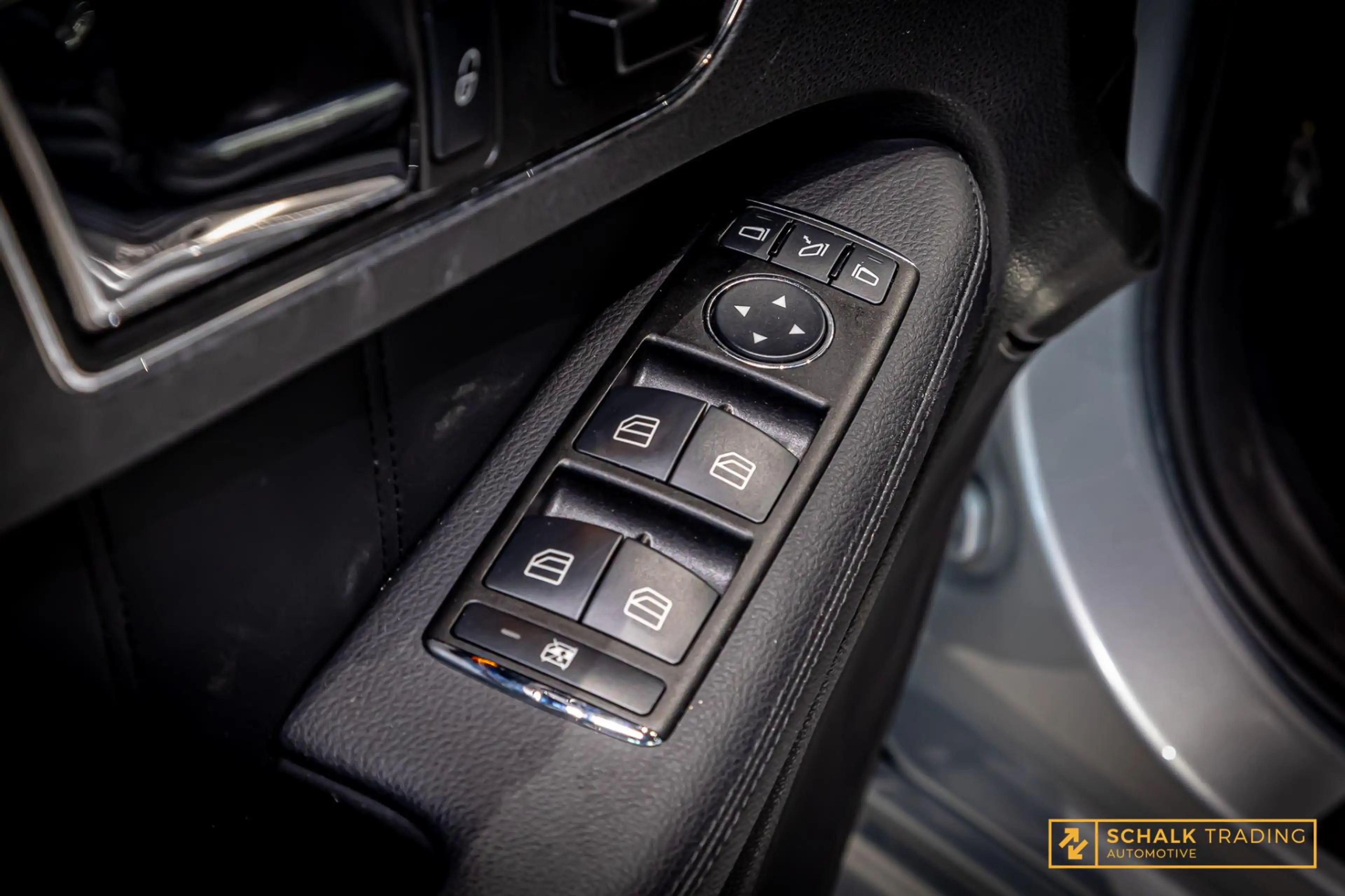 Mercedes-Benz E 63 AMG 63|H&K|Cam|E-stoel|Youngtimer — photo 29