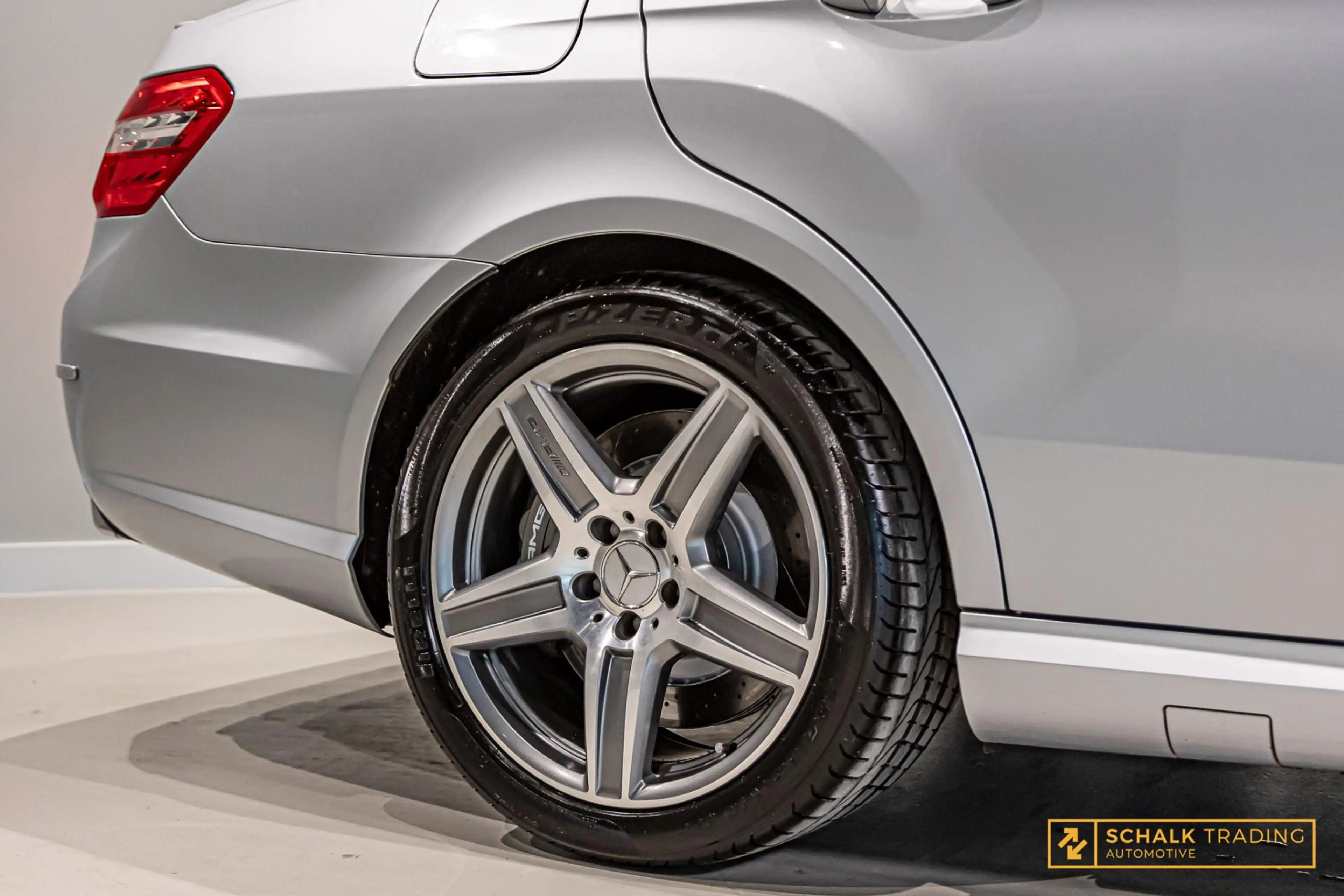 Mercedes-Benz E 63 AMG 63|H&K|Cam|E-stoel|Youngtimer — photo 19