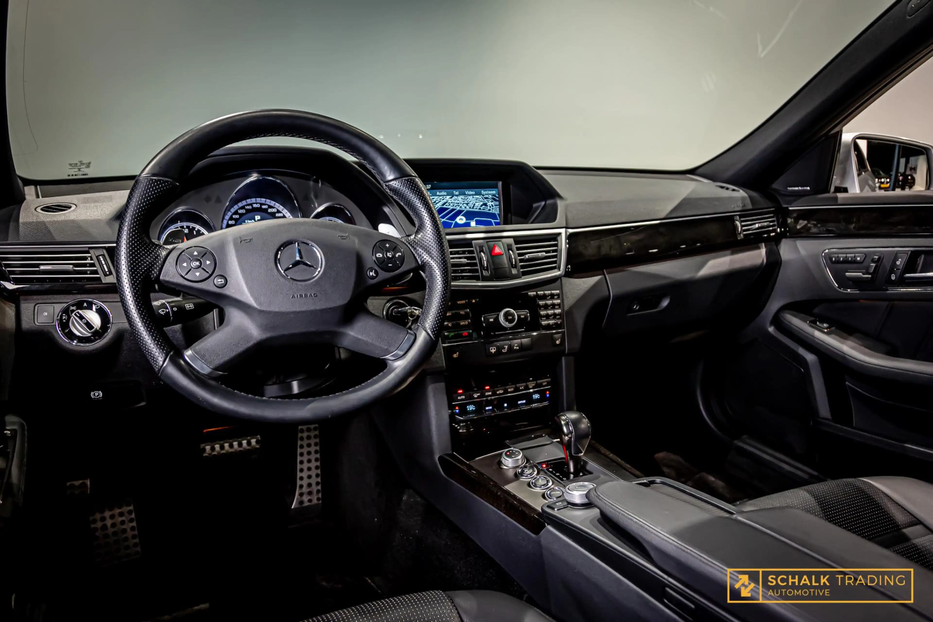 Mercedes-Benz E 63 AMG 63|H&K|Cam|E-stoel|Youngtimer — photo 48