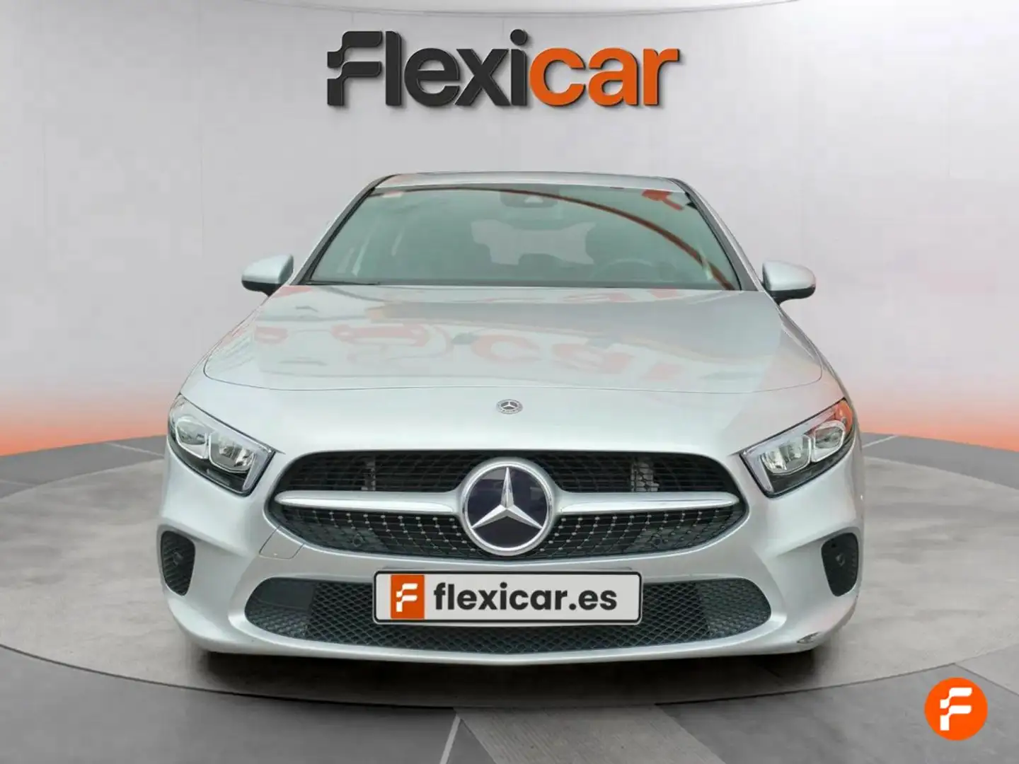 Mercedes-Benz A 180 Gris - 2