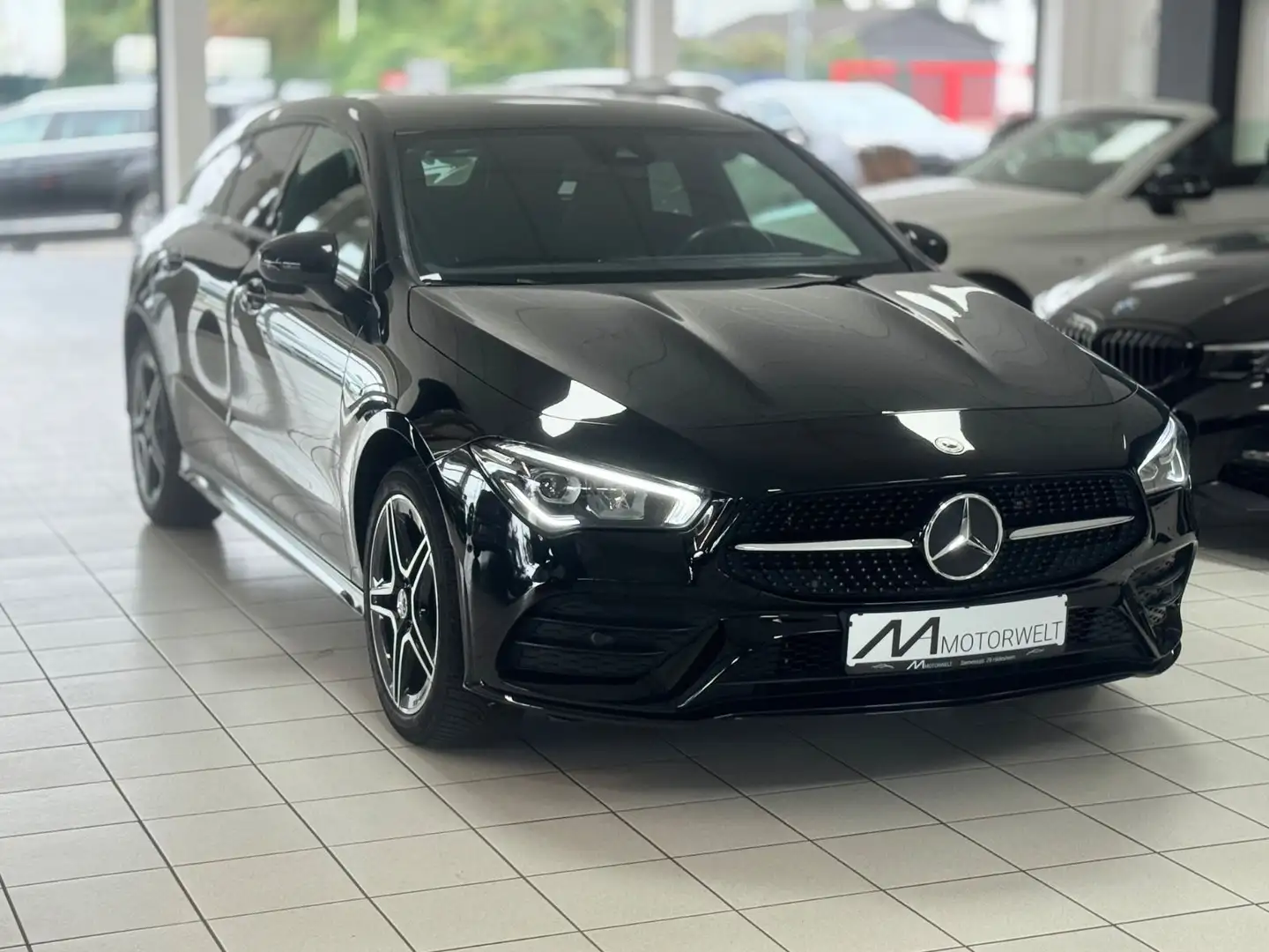 Mercedes-Benz CLA 250 e Shooting Brake Edition 2020 /AMG/NIGHT Noir - 1