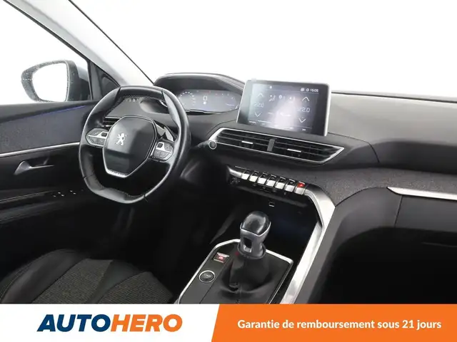 Peugeot 3008 view 13