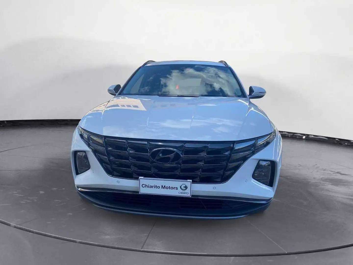 Hyundai TUCSON 3ª serie 1.6 HEV aut. XLine Blanc - 2