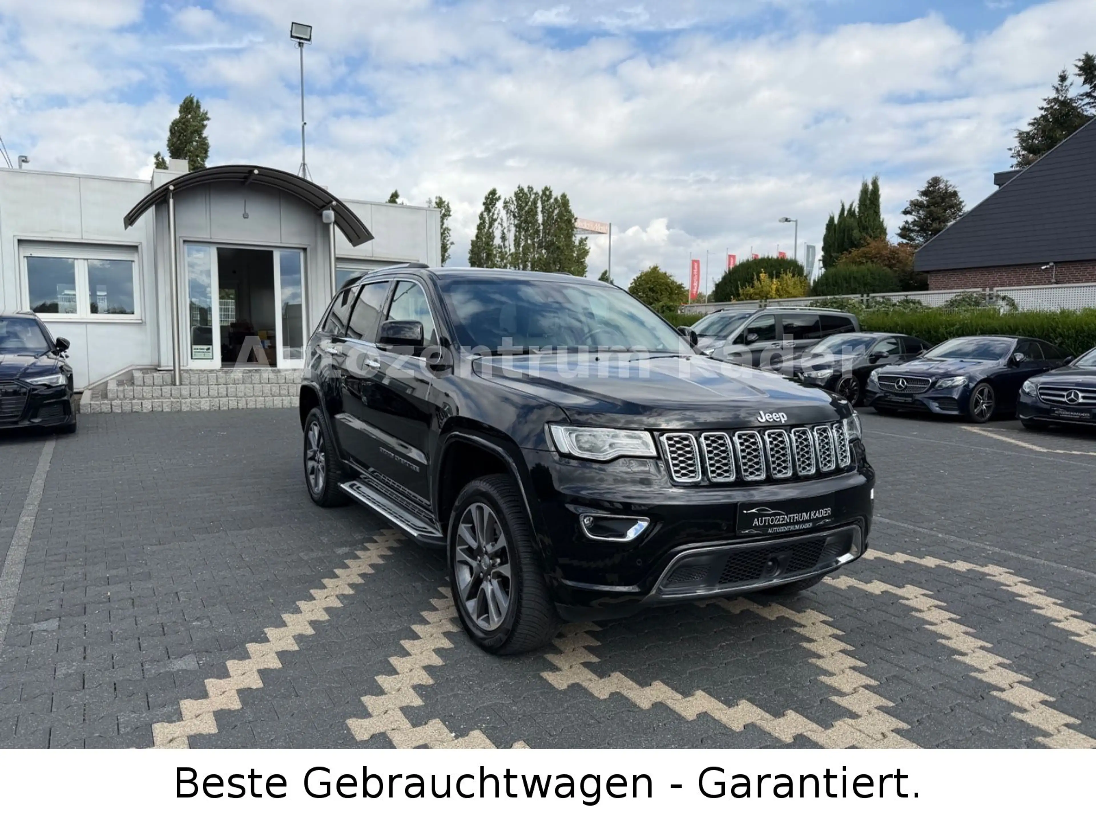 Jeep Grand Cherokee 3.0 CRD V6 Overland*StandHZ*Pano* — photo 9