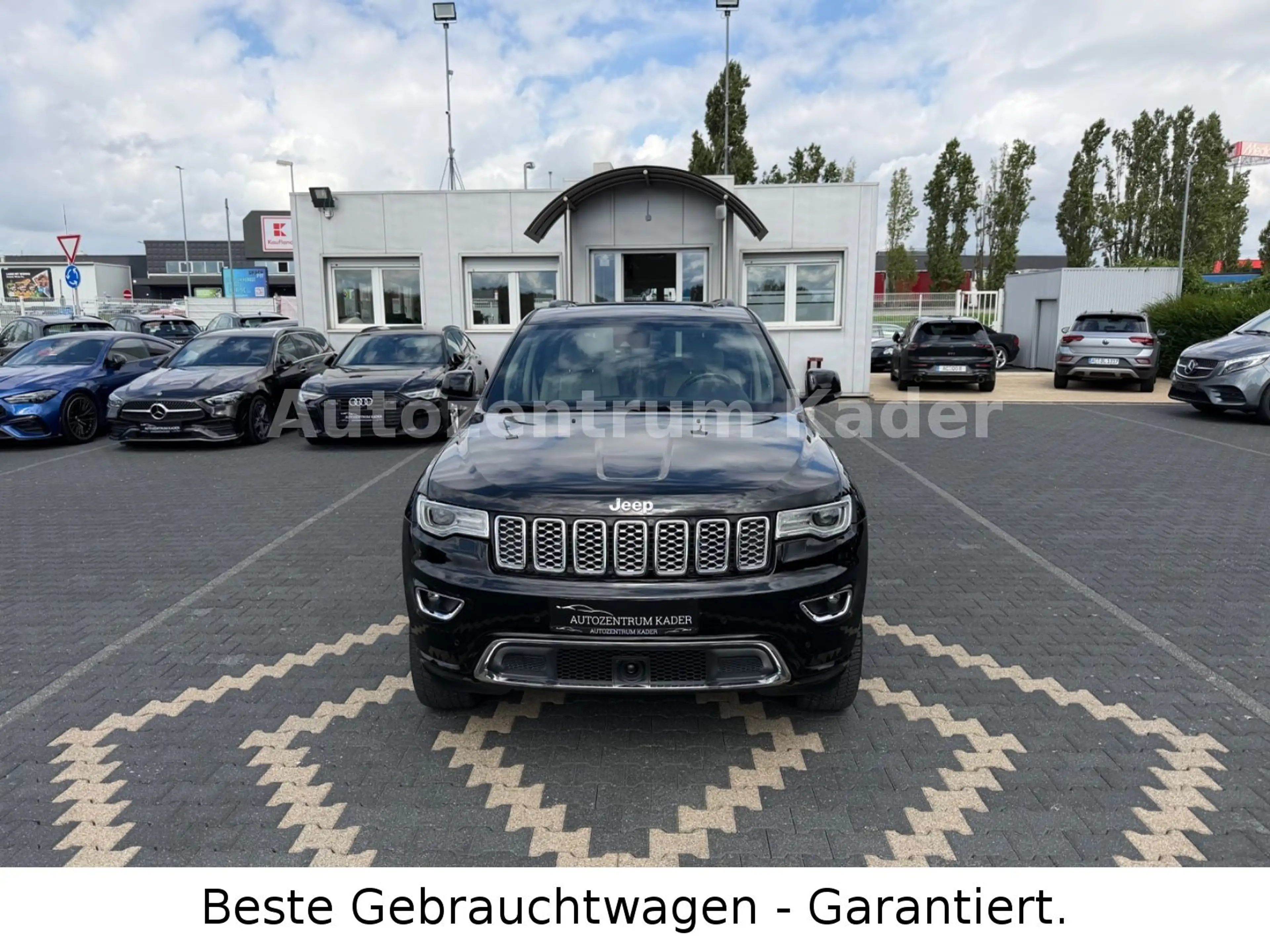 Jeep Grand Cherokee 3.0 CRD V6 Overland*StandHZ*Pano* — photo 2