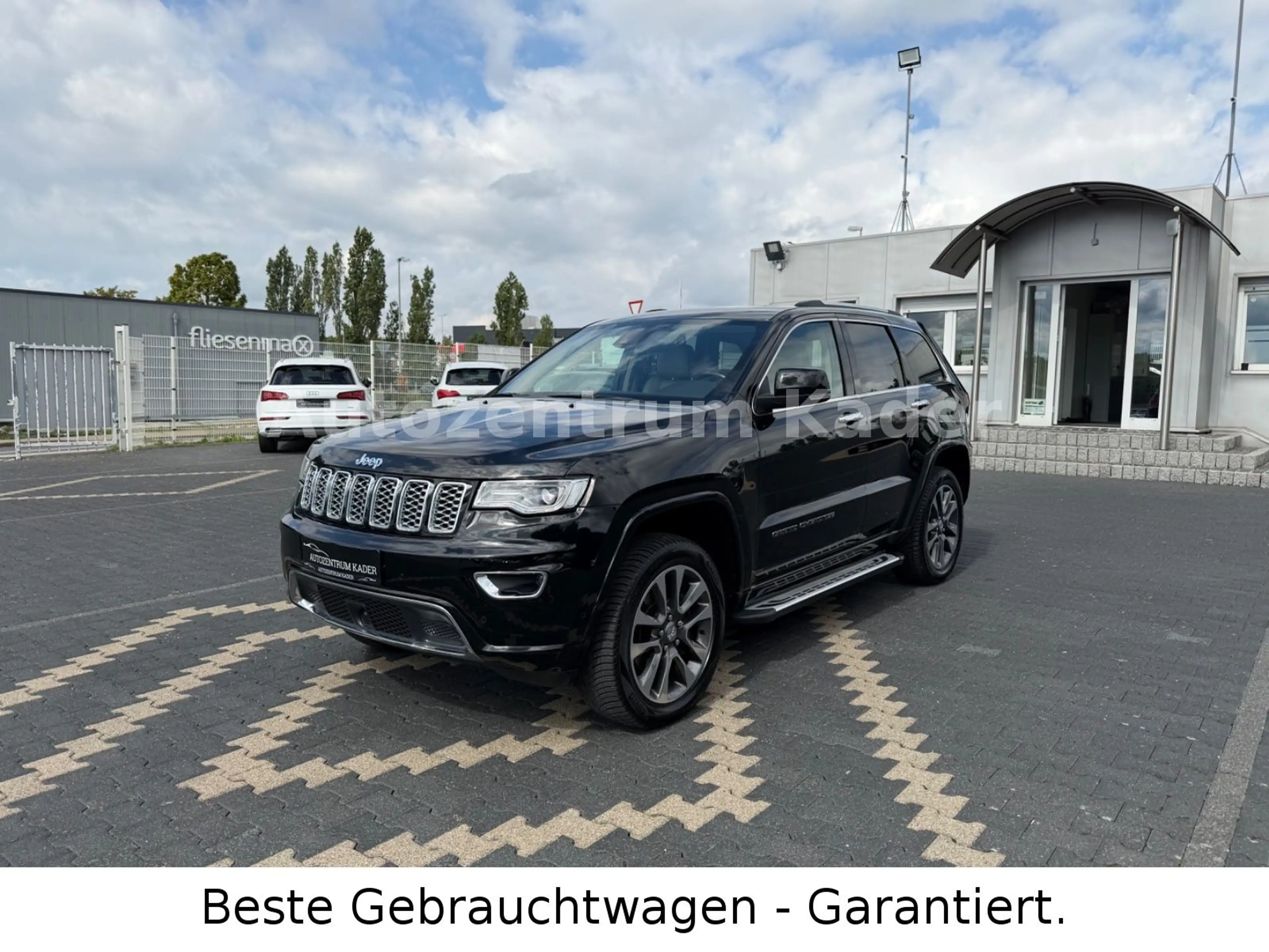 Jeep Grand Cherokee 3.0 CRD V6 Overland*StandHZ*Pano* — photo 3