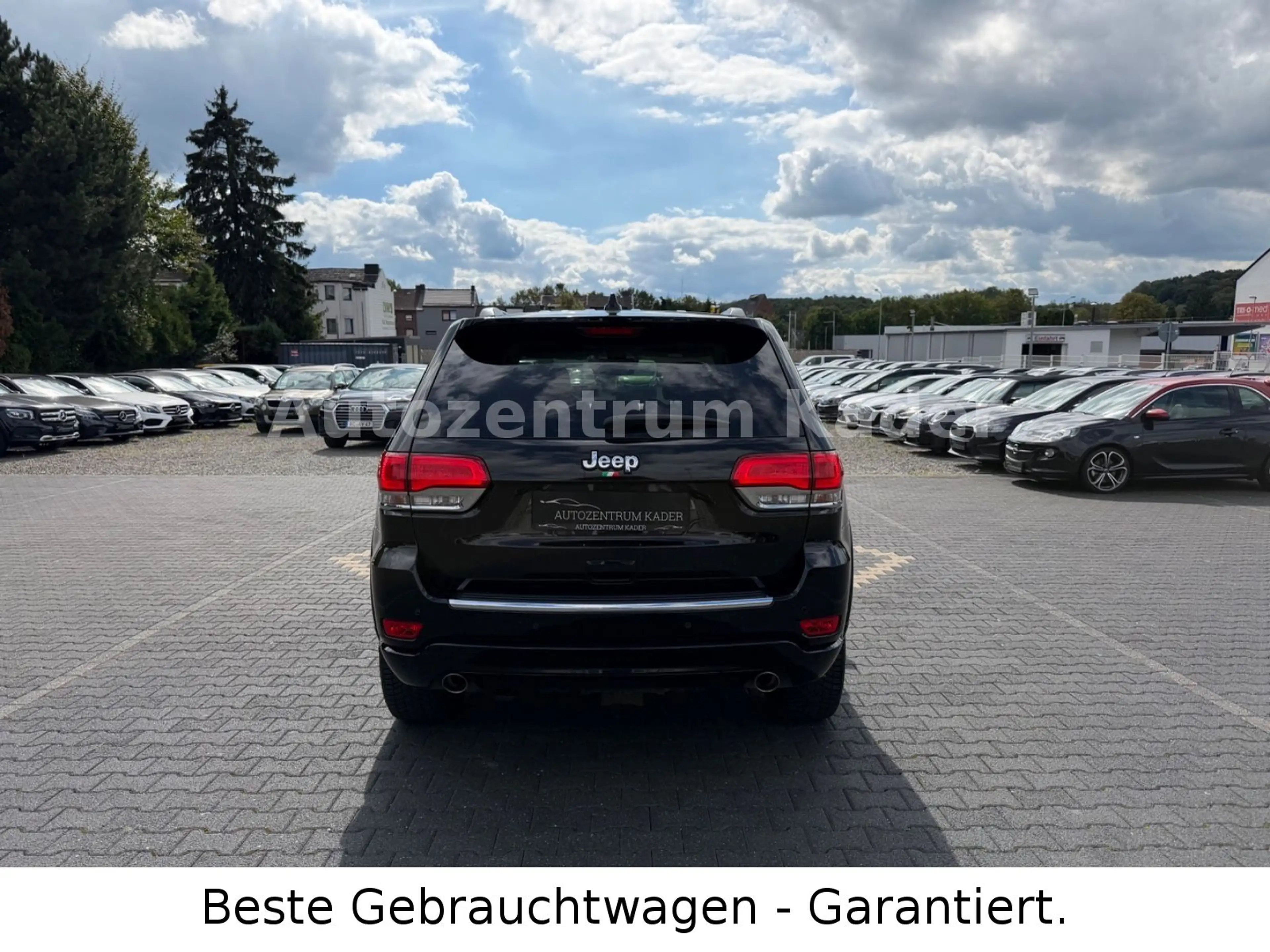 Jeep Grand Cherokee 3.0 CRD V6 Overland*StandHZ*Pano* — photo 6