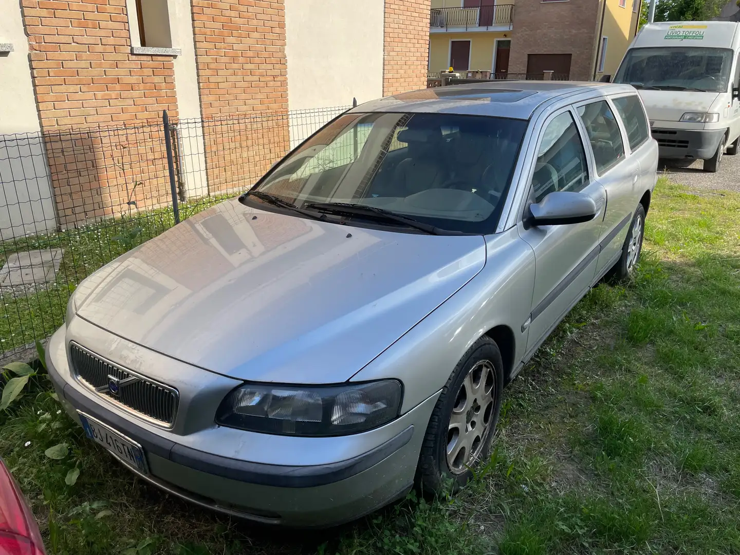 Volvo V70 V70 2.5d Grigio - 2