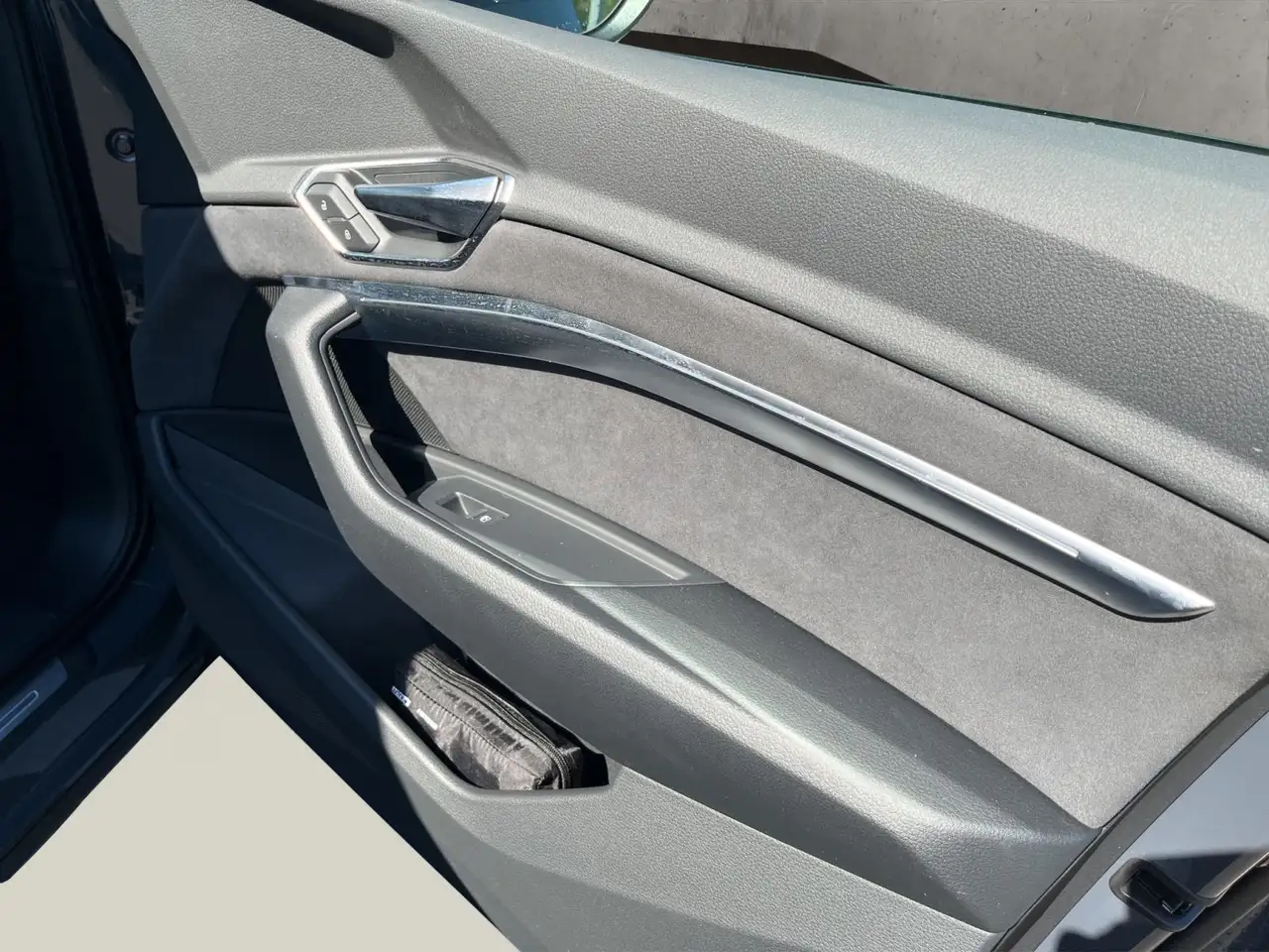 Audi Q8 e-tron Advanced 50 quattro 250 kW 15