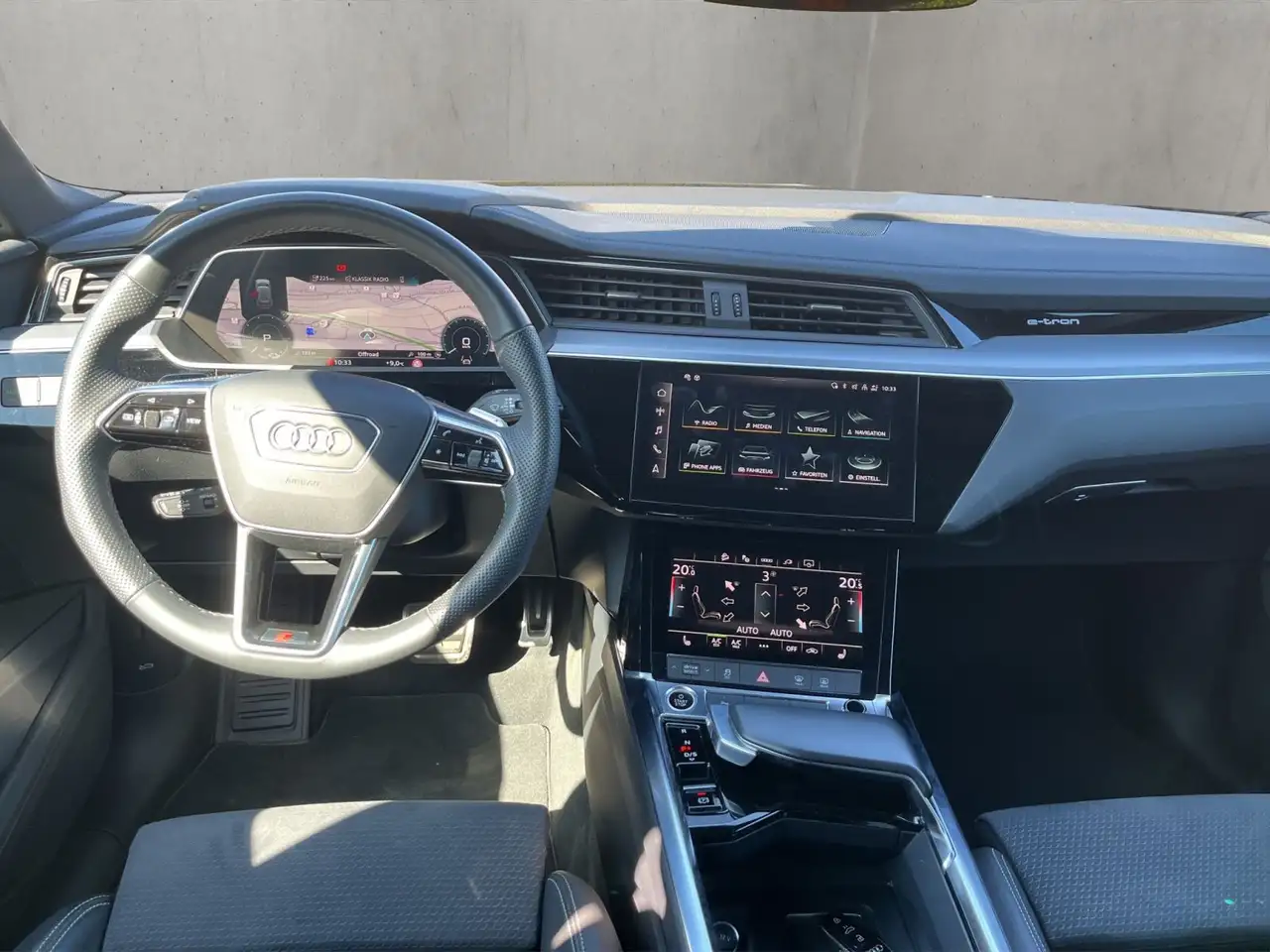 Audi Q8 e-tron Advanced 50 quattro 250 kW 14