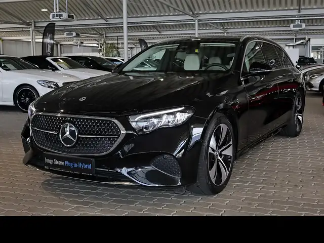 Mercedes-Benz E 300 e T AHK+DISTRO+KAMERA+LEDER BEIGE+19"