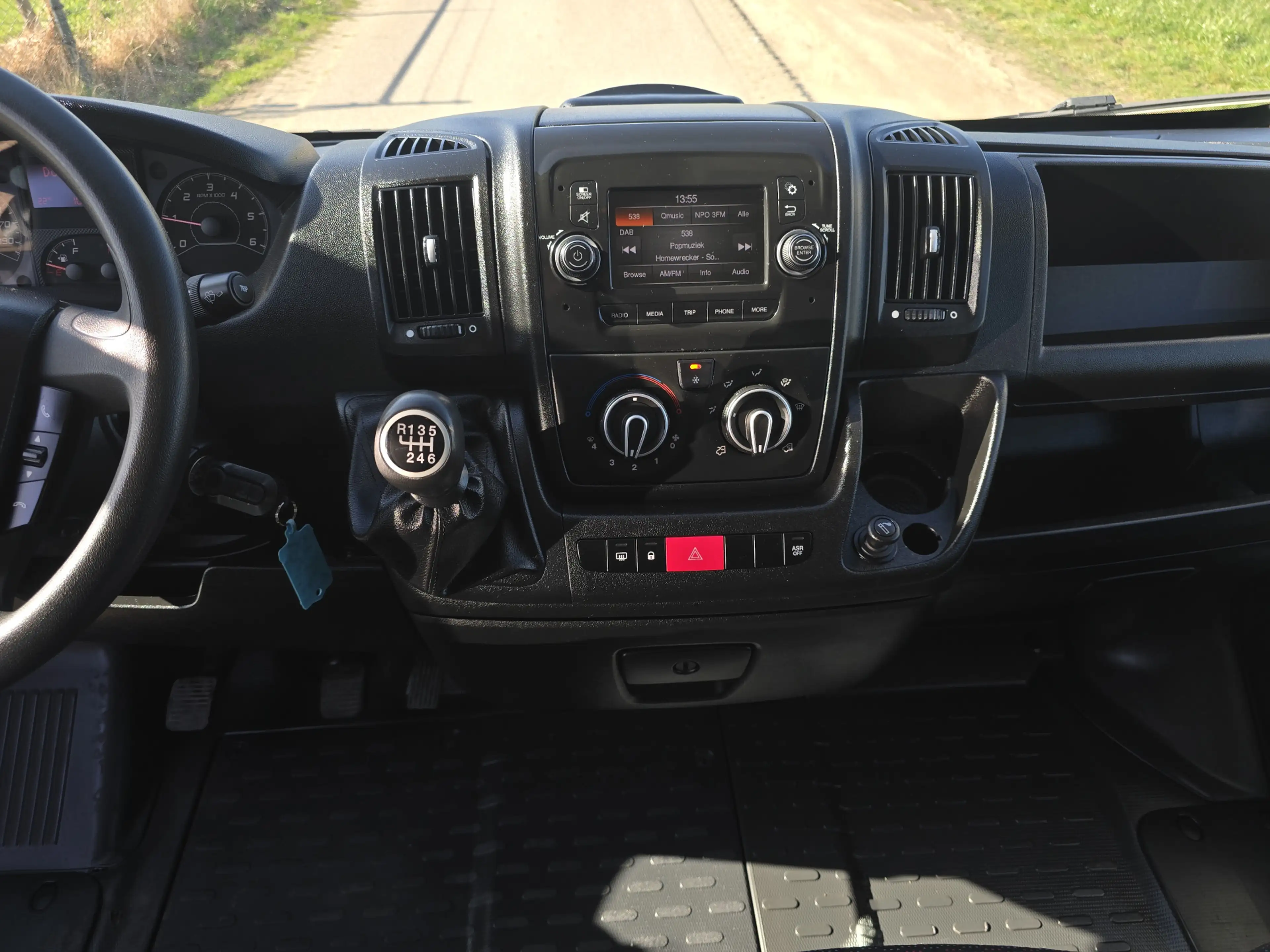 Peugeot Boxer 435 2.2 BlueHDi L4H3 - 165 Pk - Euro 6 - ParkeerCa — photo 15