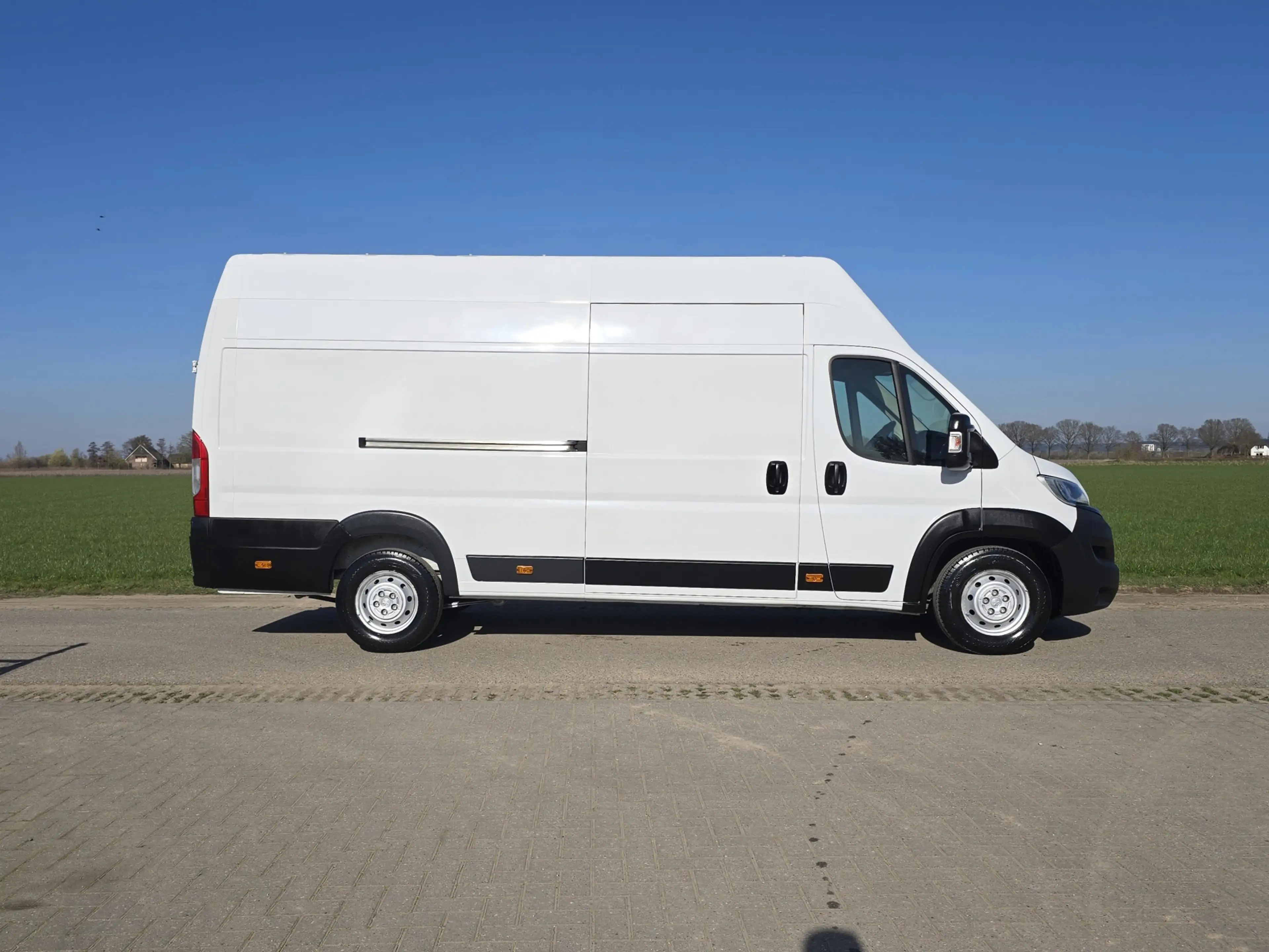 Peugeot Boxer 435 2.2 BlueHDi L4H3 - 165 Pk - Euro 6 - ParkeerCa — photo 9